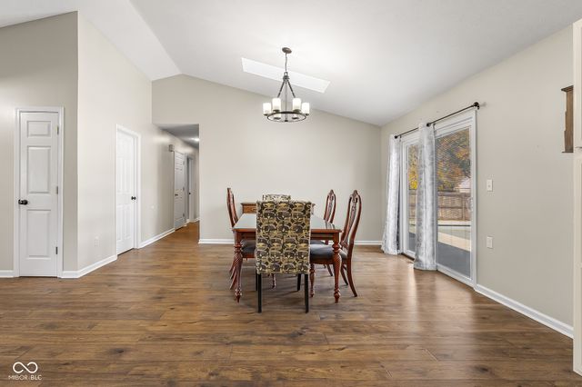 3277 Muriel Place, Columbus, IN 47203