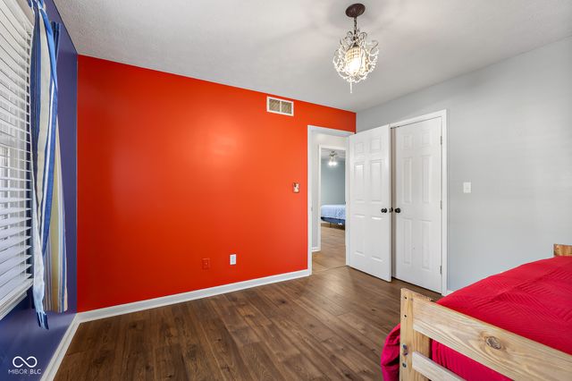 3277 Muriel Place, Columbus, IN 47203