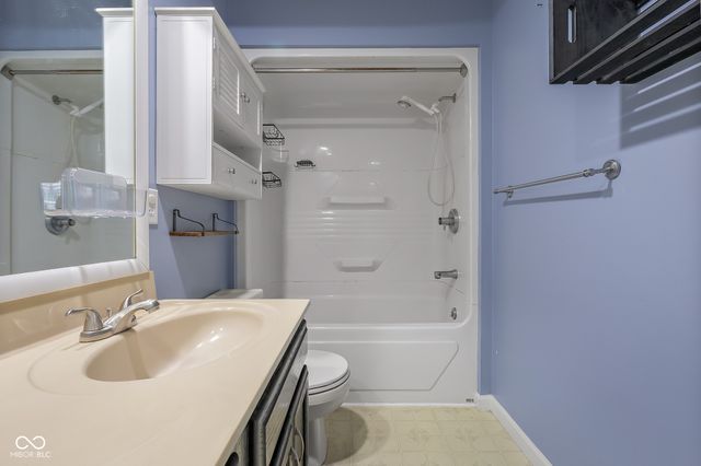 3277 Muriel Place, Columbus, IN 47203