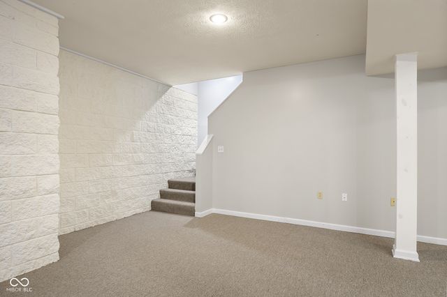 3277 Muriel Place, Columbus, IN 47203