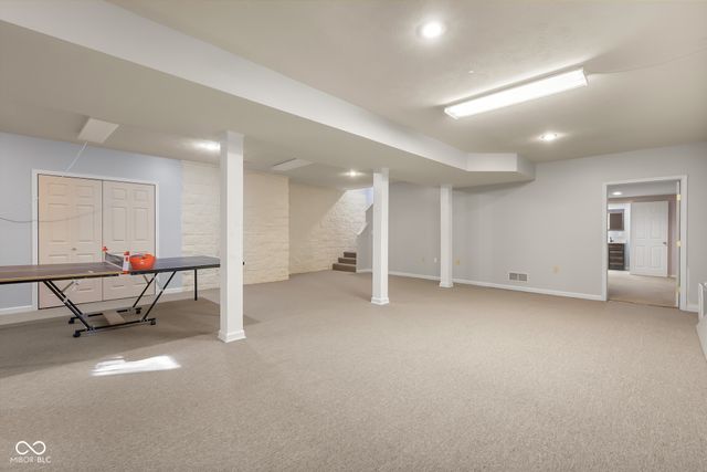 3277 Muriel Place, Columbus, IN 47203