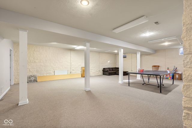 3277 Muriel Place, Columbus, IN 47203