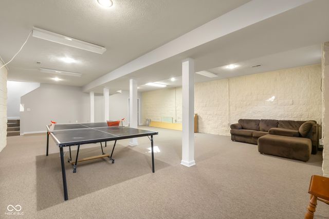 3277 Muriel Place, Columbus, IN 47203