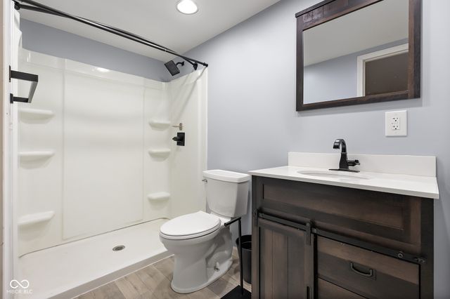 3277 Muriel Place, Columbus, IN 47203