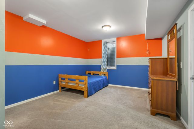 3277 Muriel Place, Columbus, IN 47203