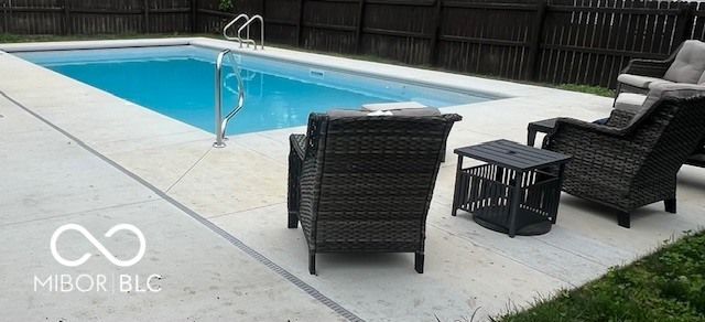 3277 Muriel Place, Columbus, IN 47203