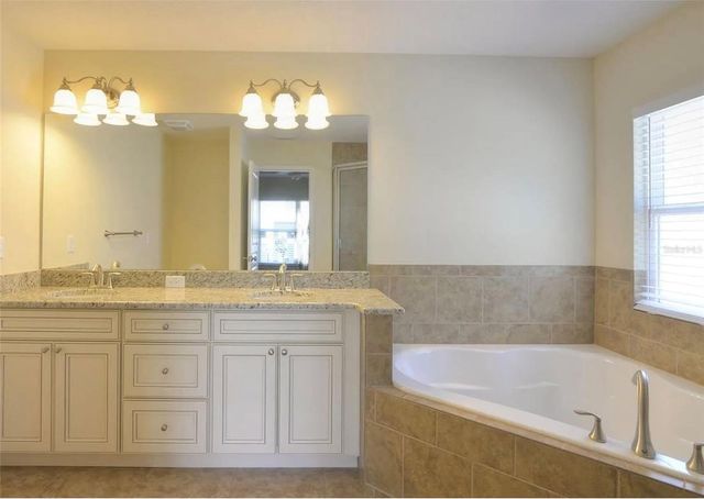 2822 E JEFFERSON STREET, Orlando, FL 32803