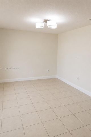 3659 SW 99th Avenue 7, Miami, FL 33165