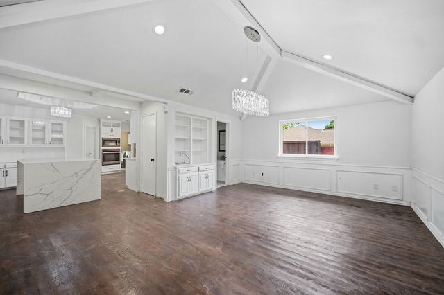 2705 Timberleaf Drive, Carrollton, TX 75006