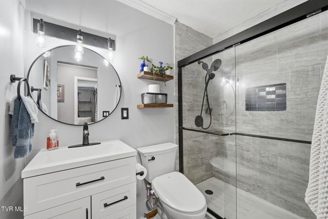 900 Huffine Road, Johnson City, TN 37604