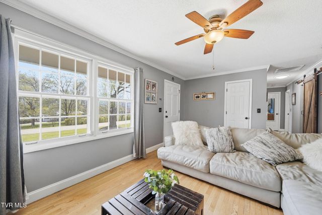 900 Huffine Road, Johnson City, TN 37604