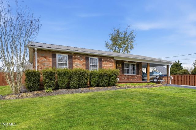 900 Huffine Road, Johnson City, TN 37604