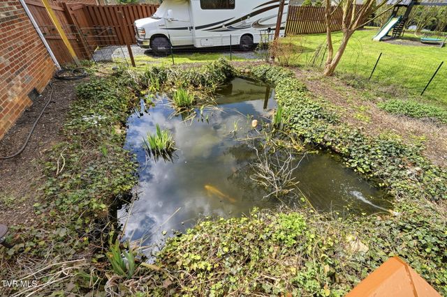 900 Huffine Road, Johnson City, TN 37604