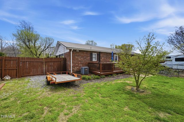 900 Huffine Road, Johnson City, TN 37604