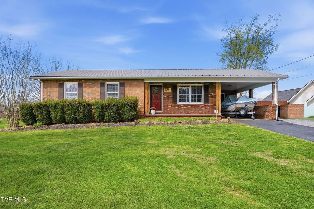 900 Huffine Road, Johnson City, TN 37604