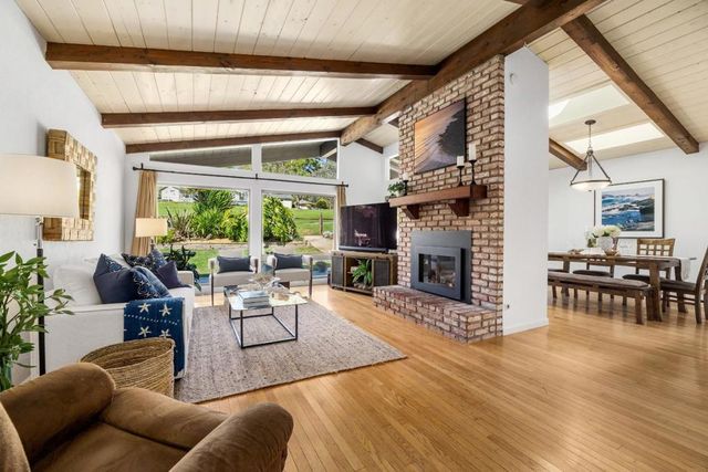 427 Sumner Avenue, Aptos, CA 95003