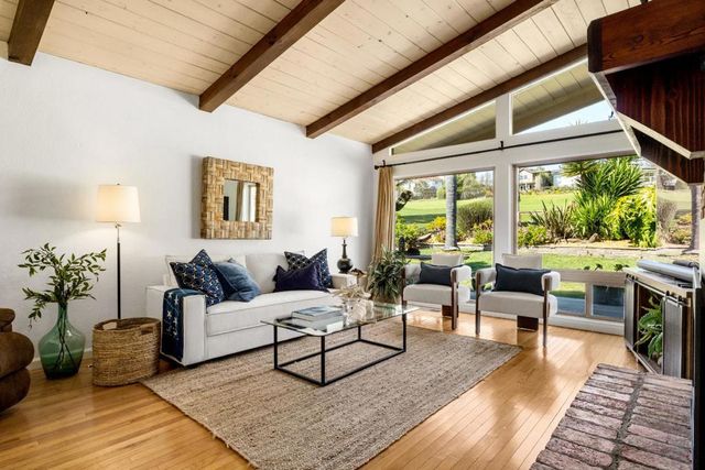 427 Sumner Avenue, Aptos, CA 95003