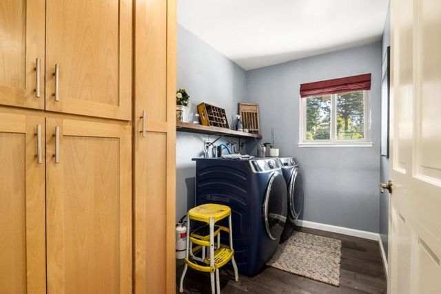 427 Sumner Avenue, Aptos, CA 95003