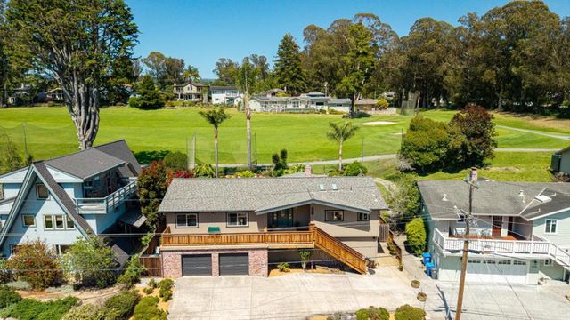 427 Sumner Avenue, Aptos, CA 95003