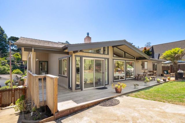 427 Sumner Avenue, Aptos, CA 95003