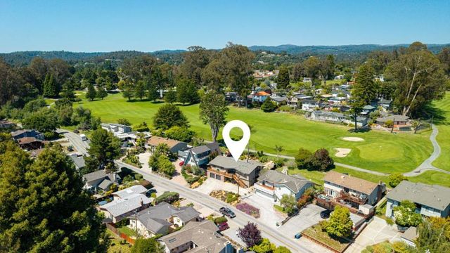 427 Sumner Avenue, Aptos, CA 95003
