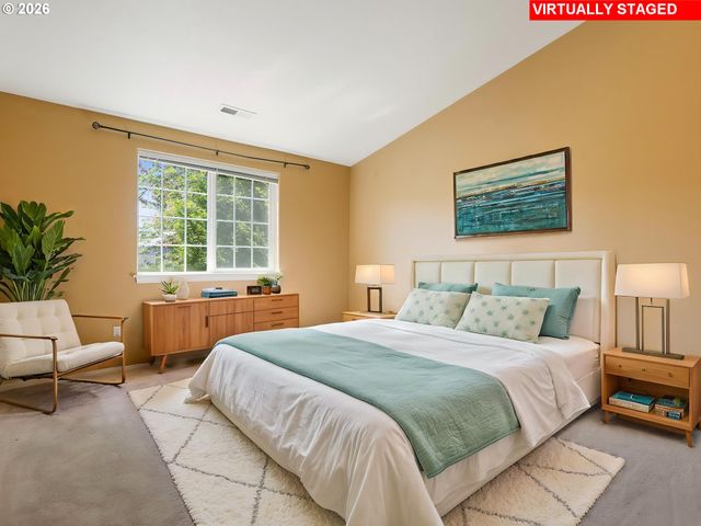 235 Ne LENOX St, Hillsboro, OR 97124