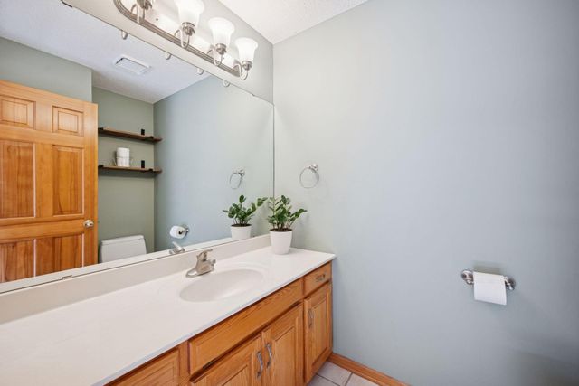 17532 82nd Avenue N, Maple Grove, MN 55311