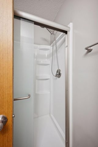 17532 82nd Avenue N, Maple Grove, MN 55311