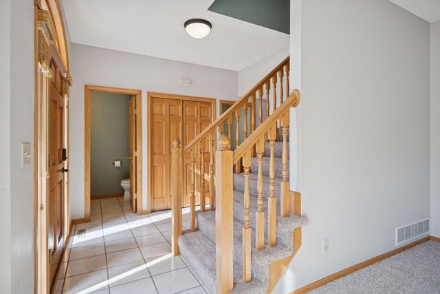 17532 82nd Avenue N, Maple Grove, MN 55311