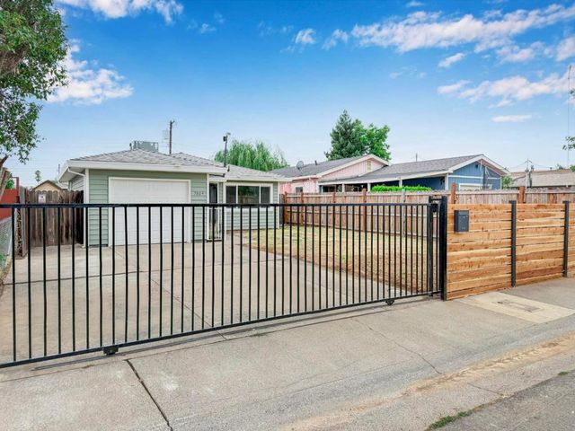 7804 37th, Sacramento, CA 95824