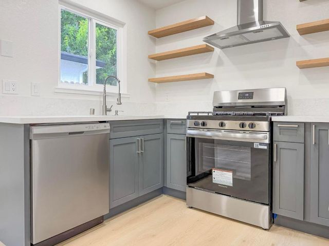 7804 37th, Sacramento, CA 95824