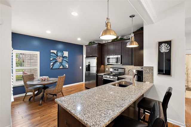 3045 Bridgewater Road 5, Auburn Hills, MI 48326