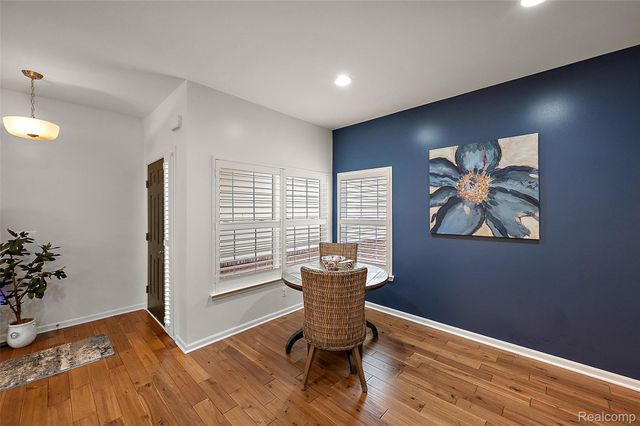 3045 Bridgewater Road 5, Auburn Hills, MI 48326