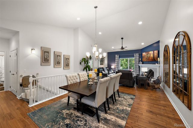 3045 Bridgewater Road 5, Auburn Hills, MI 48326