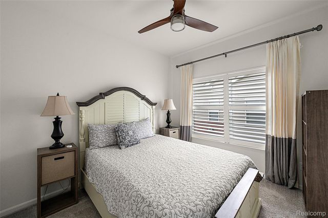 3045 Bridgewater Road 5, Auburn Hills, MI 48326