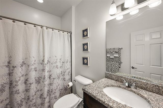 3045 Bridgewater Road 5, Auburn Hills, MI 48326