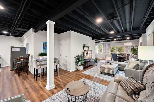 3045 Bridgewater Road 5, Auburn Hills, MI 48326