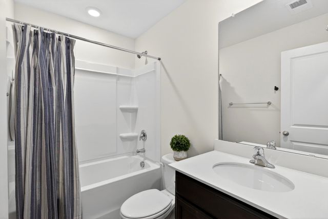 1221 Canter Place, Roebuck, SC 29376
