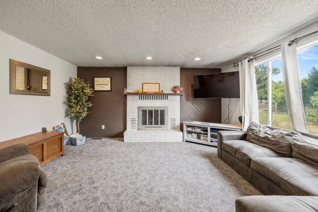 5705 Casa Way, Klamath Falls, OR 97603