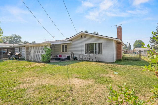 5705 Casa Way, Klamath Falls, OR 97603