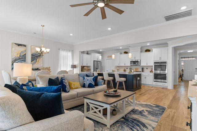 1718 Martinique Dr., Little River, SC 29566