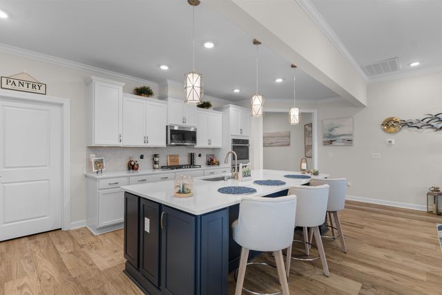 1718 Martinique Dr., Little River, SC 29566