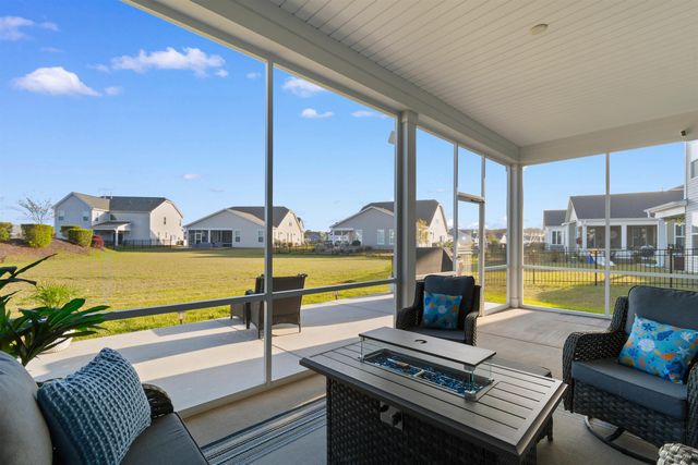 1718 Martinique Dr., Little River, SC 29566