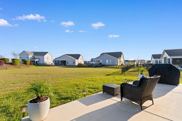 1718 Martinique Dr., Little River, SC 29566