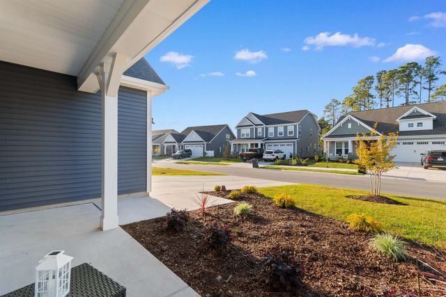 1718 Martinique Dr., Little River, SC 29566