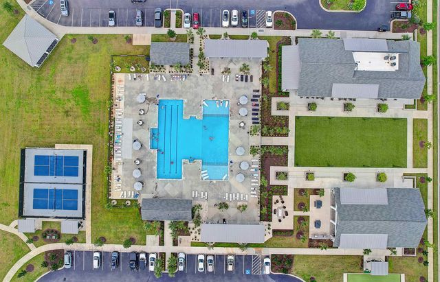 1718 Martinique Dr., Little River, SC 29566