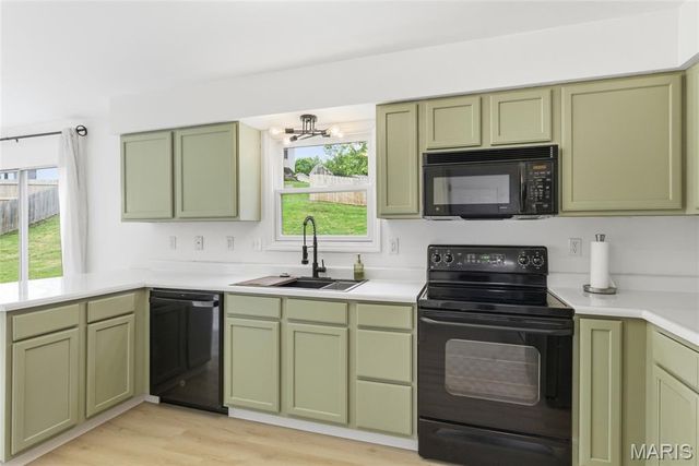 313 Columbia Drive, Wentzville, MO 63385