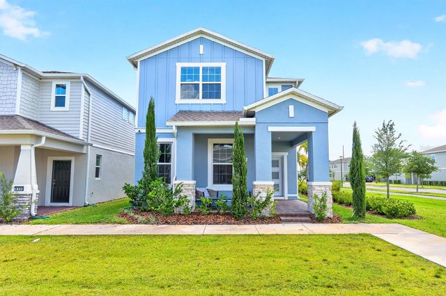640 DOGFISH LANE, Debary, FL 32713