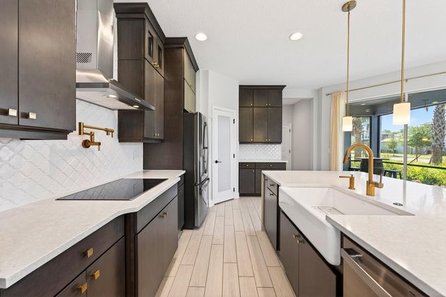 640 DOGFISH LANE, Debary, FL 32713