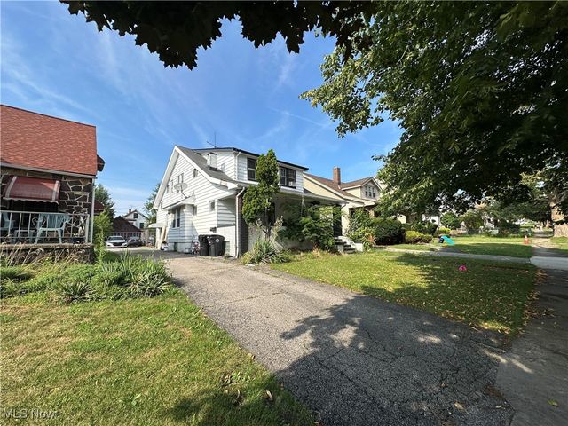 8115 Bancroft Avenue, Cleveland, OH 44105